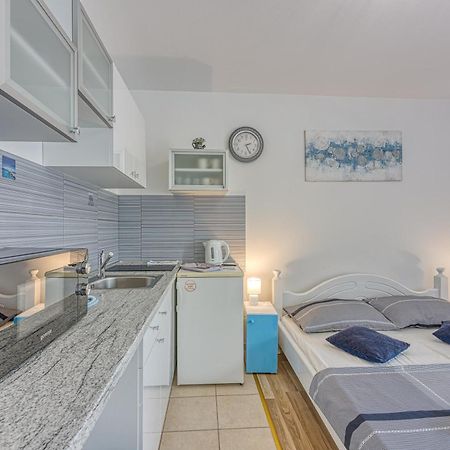 מאקרסקה Studio Apartmani Ivanda מראה חיצוני תמונה