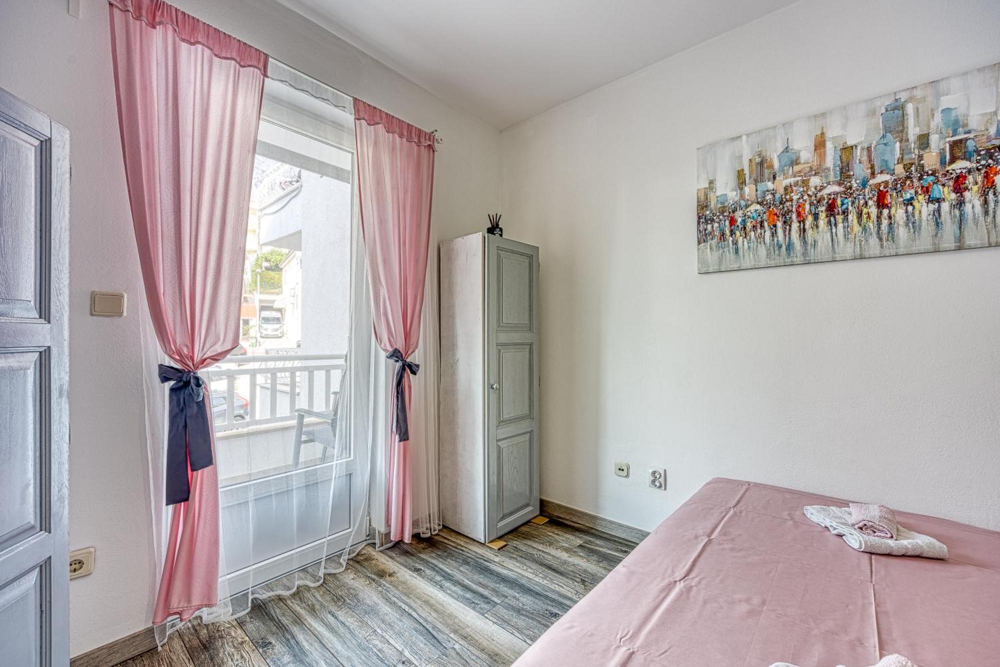 מאקרסקה Studio Apartmani Ivanda מראה חיצוני תמונה