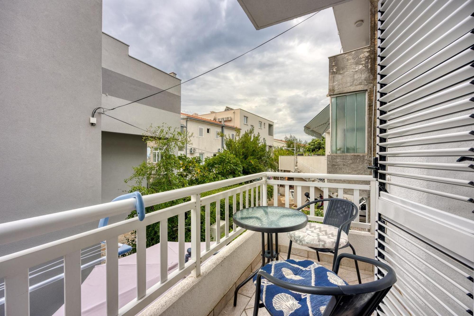מאקרסקה Studio Apartmani Ivanda מראה חיצוני תמונה