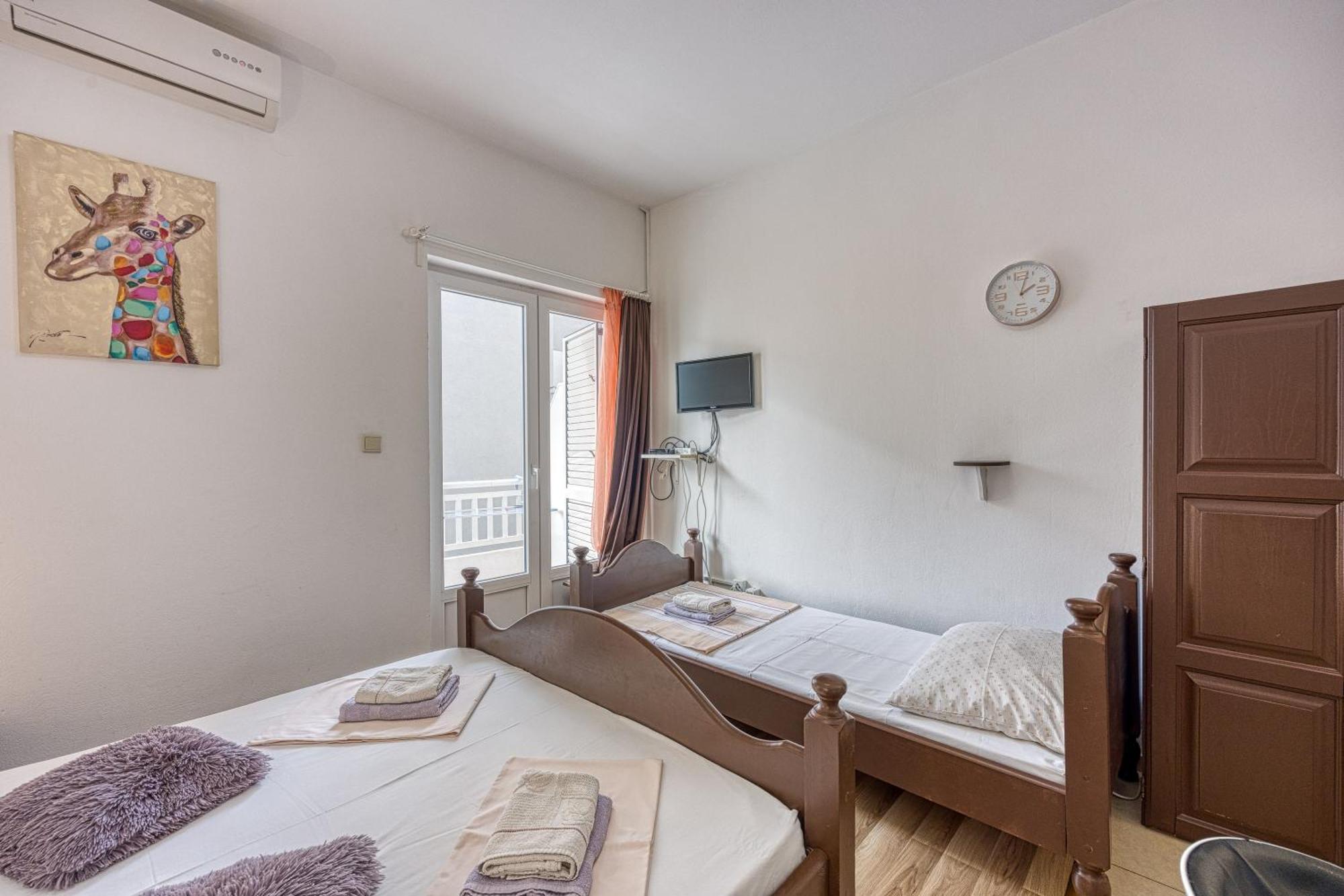 מאקרסקה Studio Apartmani Ivanda מראה חיצוני תמונה